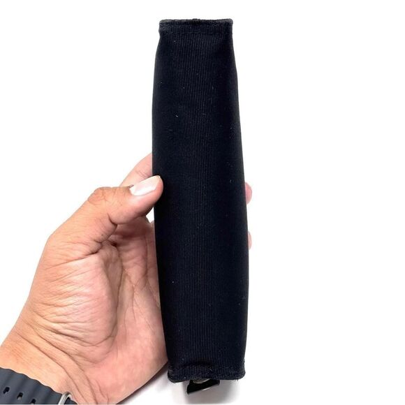 Burberry Jewelry/Cosmetic Pouch - Picture 7 of 9